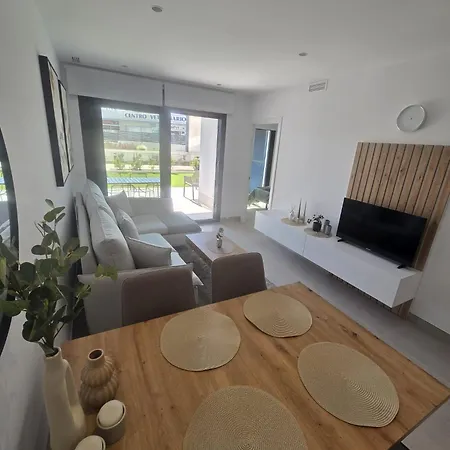 Апартаменти Modern Ground Floor La Mata With Direct Access To The Pool